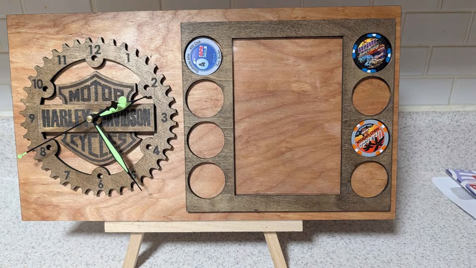 HD clock, picture frame, chip holder